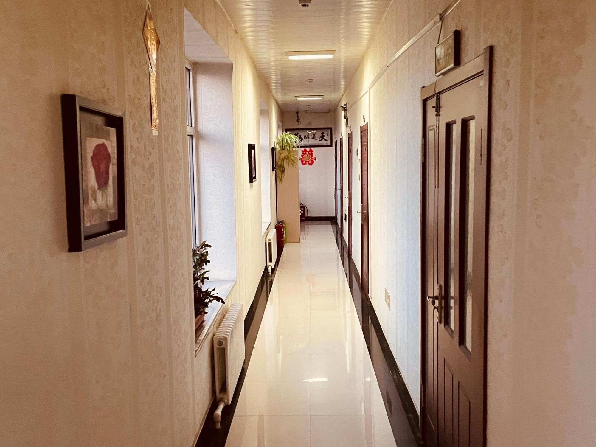 Hotel 哈尔滨机场东方红运宾馆 Zewnętrze zdjęcie