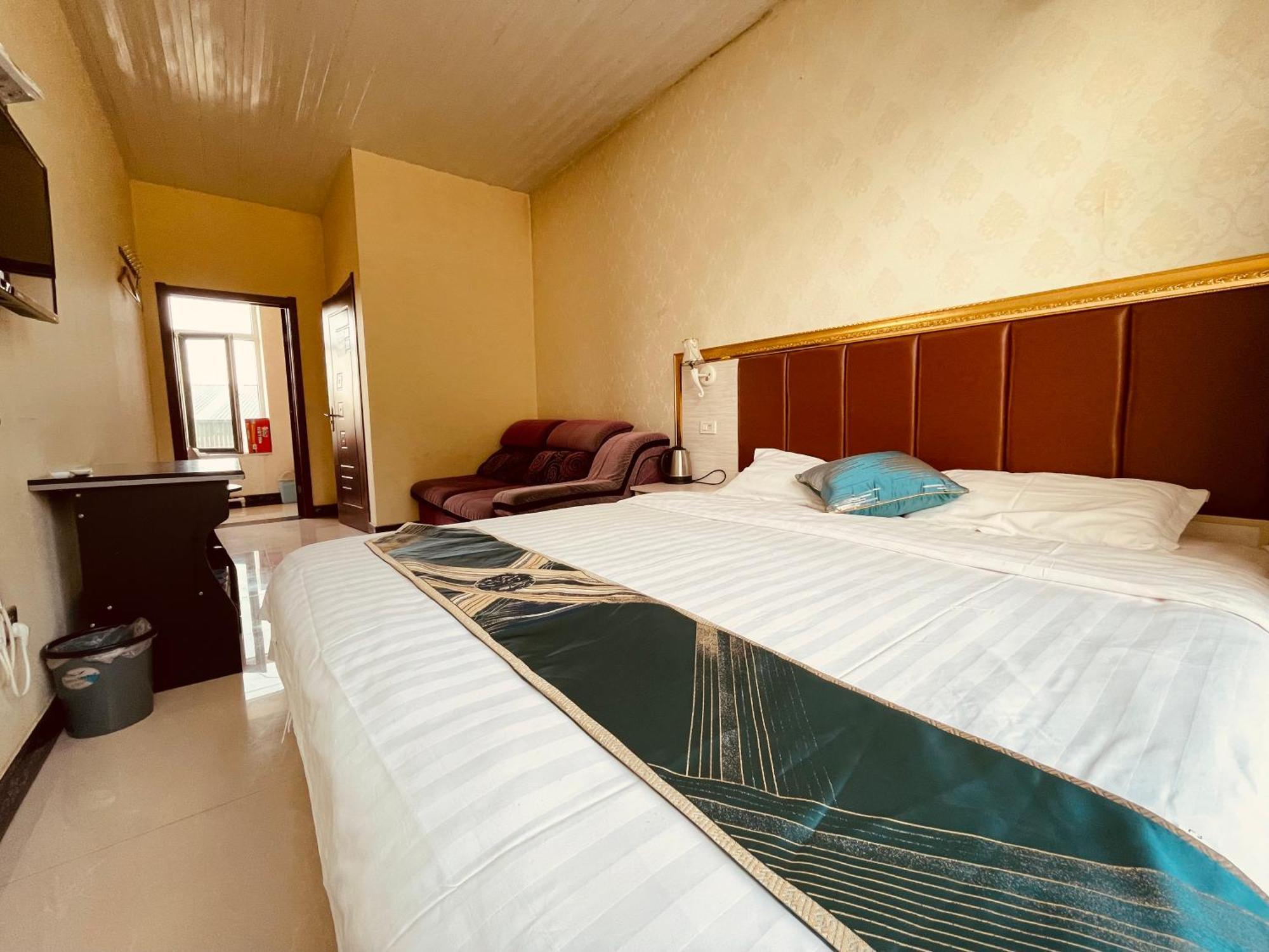 Hotel 哈尔滨机场东方红运宾馆 Pokój zdjęcie