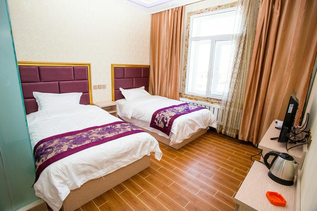 Hotel 哈尔滨机场东方红运宾馆 Zewnętrze zdjęcie